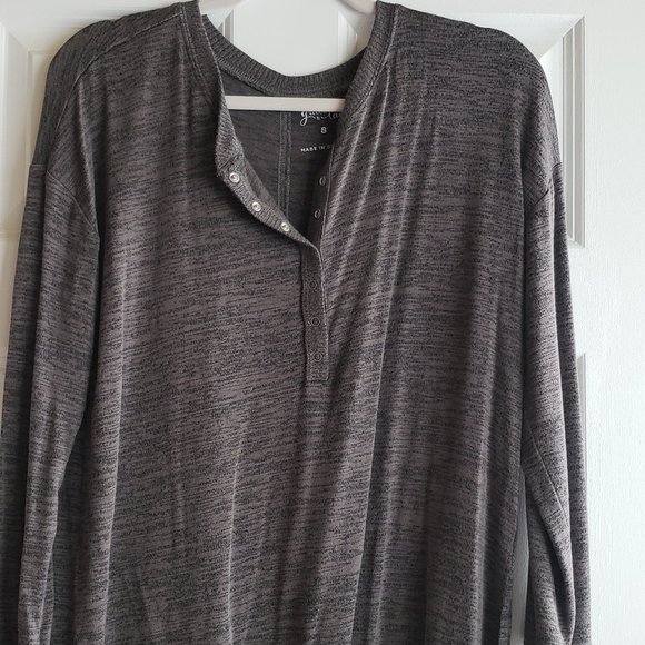 Grace and Lace - Snow Day Henley in Heathered Charcoal - Picture 2 of 8